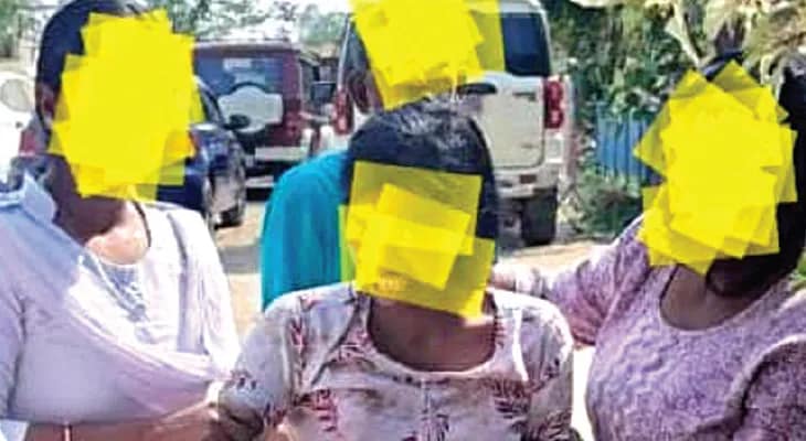 ডিউটি অফিসারের চেয়ার দখল, আঁচড় পুলিসকে