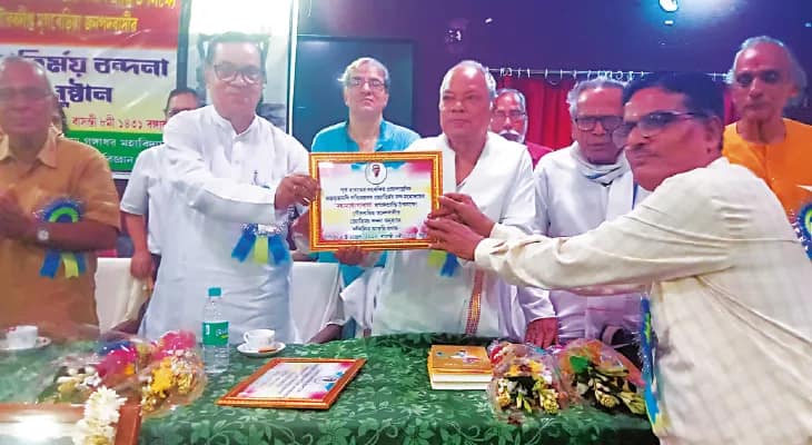 মুগবেড়িয়ায় জ্যোতির্ময় বন্দনার আয়োজন