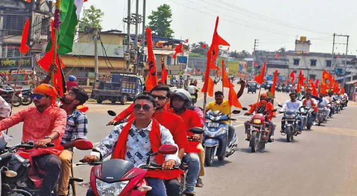 ঘাটালে রামনবমীতে বাইক র‌্যালি