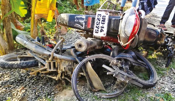 বাইক কিনতে আসার পথে দুর্ঘটনা, মৃত যুবক