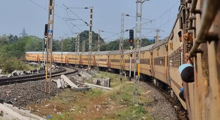 অন্ডাল-সাঁইথিয়া সেকশনে আজ বাতিল একাধিক ট্রেন