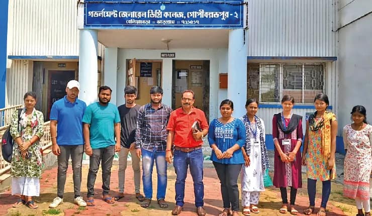 বেলিয়াবেড়ায় কলেজ গড়ে ওঠায় উচ্চ শিক্ষার স্বপ্নপূরণ বহু আদিবাসী পড়ুয়ার