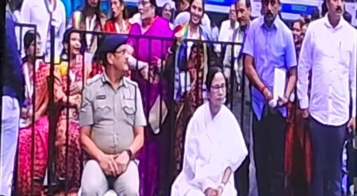 আমরা সব ধর্মকে শ্রদ্ধা করি: মুখ্যমন্ত্রী