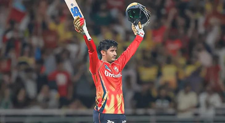 দিনে মাত্র ১ ঘণ্টা ফোন ব্যবহার, জঙ্গলে কঠোর অনুশীলন! সেঞ্চুরি হাঁকানো প্রিয়াংশকে কতটা চেনেন?
