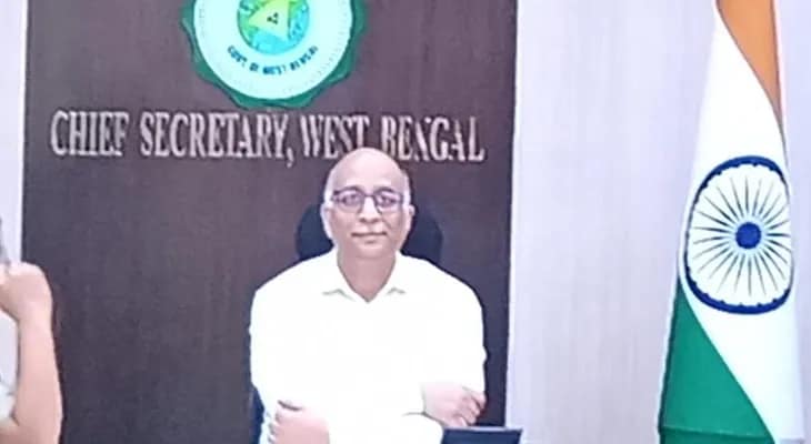 সাংবাদিক সম্মেলনে মুখ্যসচিব মনোজ পন্থ