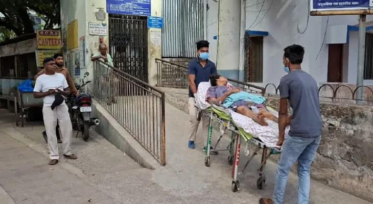চন্দননগরের প্রখ্যাত ব্যবসায়ী পরিবারের চার সদস্য অগ্নিদগ্ধ