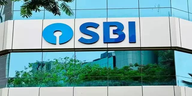 আজ মহাবীর জয়ন্তী, বন্ধ থাকবে ব্যাঙ্ক?