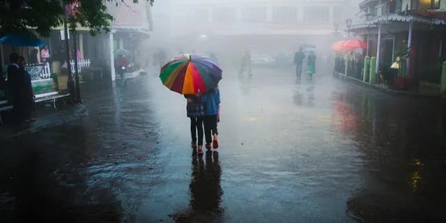 উত্তরবঙ্গের আলিপুরদুয়ার, কোচবিহার, দার্জিলিং, জলপাইগুড়ি জেলায় আগামী কয়েক ঘণ্টার মধ্যে ঝড়-বৃষ্টির পূর্বাভাস