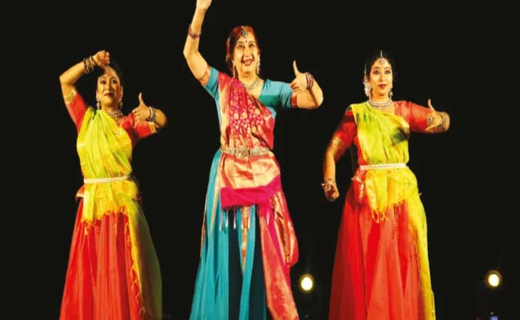 আনন্দ চন্দ্রিকার নৃত্যানুষ্ঠান
