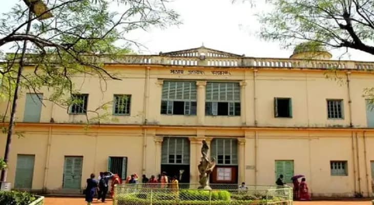 বিশ্বভারতীর অবসরপ্রাপ্তদের চিকিৎসা ব্যবস্থা চালু করতে কমিটি গঠন করলেন নতুন উপাচার্য