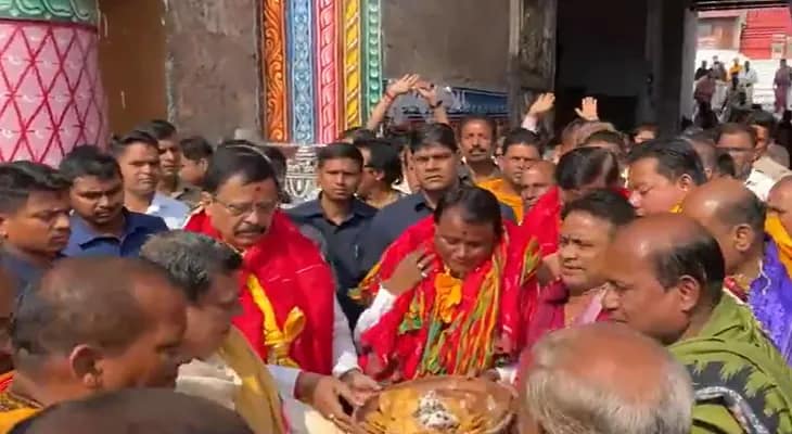পুরীর জগন্নাথ মন্দিরে পৌঁছলেন ওড়িশার মুখ্যমন্ত্রী মোহন চরণ মাজি