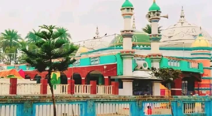 খেজুরির মসনদ-ই-আলা ঘিরে পর্যটন বিকাশে যোগাযোগ ব্যবস্থা উন্নয়নের দাবি