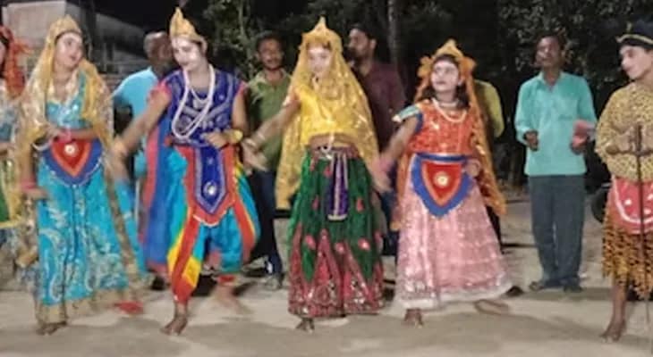 কান্দির রুদ্রদেব মন্দিরে টানা ১১দিন চলল গাজন উৎসব