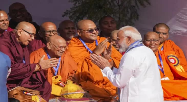 ওয়াকফ আইনের বিরোধিতা  ভোটব্যাঙ্কের রাজনীতি: মোদি