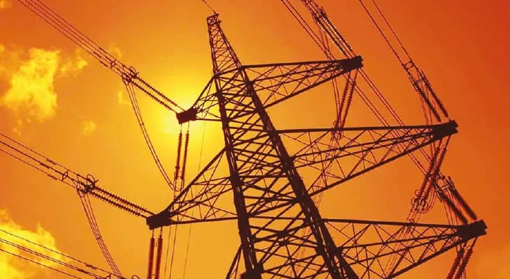 ৩ ঘণ্টা বিদ্যুৎ থাকে, শুনেই মন্ত্রীর গলায় ‘জয় শ্রী রাম’ ধ্বনি