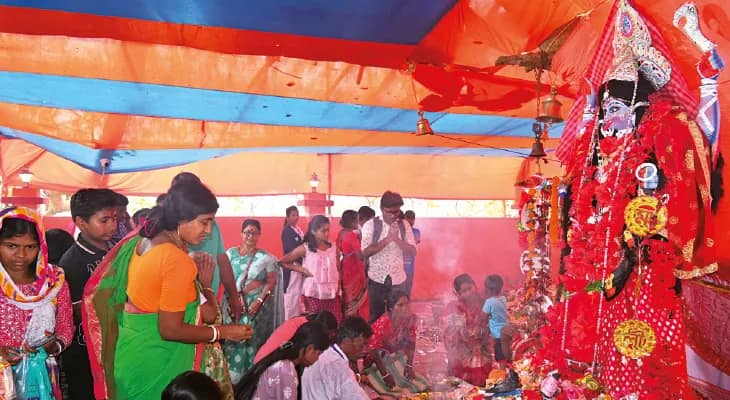 রাখালদের হাতে শুরু হওয়া কালীপুজোই এখন সর্বজনীন