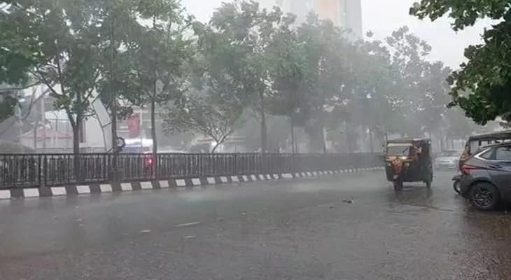 পূর্ব বর্ধমান ও বীরভূমের বিভিন্ন স্থানে ঝড়-বৃষ্টির সম্ভাবনা