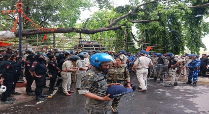 কোচবিহারে বিজেপির ডিএম অফিস অভিযানের আগে ব্যাপক পুলিসি নিরাপত্তা