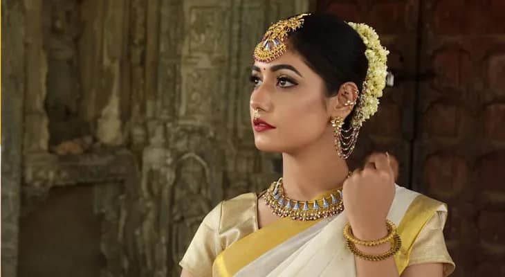বিয়ের মরশুম পড়তেই লাখ ছাড়াল সোনা