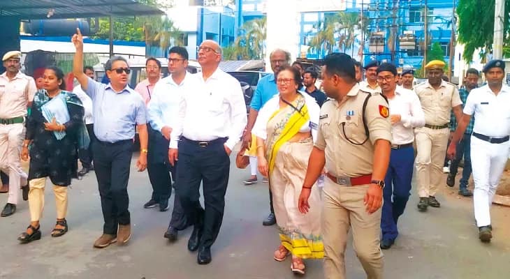 মেদিনীপুর মেডিক্যাল পরিদর্শনে মুখ্যসচিব