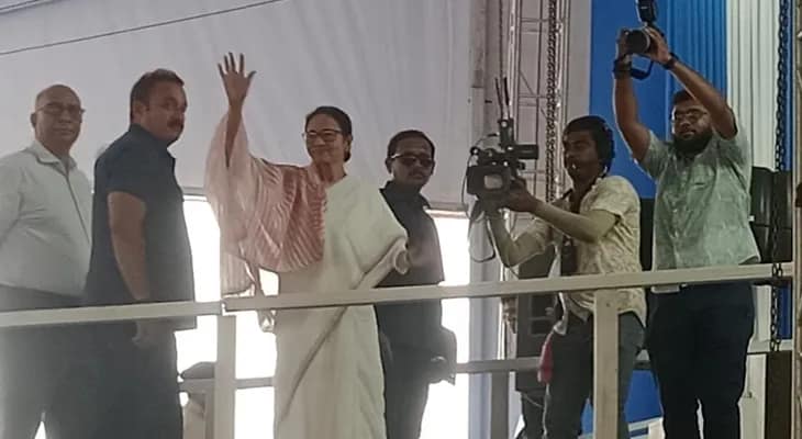 মেদিনীপুর কলেজ ও কলেজিয়েট ময়দানে সরকারি পরিষেবা প্রদান এবং সৌরবিদ্যুৎ প্রকল্পের উদ্বোধন অনুষ্ঠানে যোগ দেবেন মুখ্যমন্ত্রী মমতা বন্দ্যোপাধ্যায়