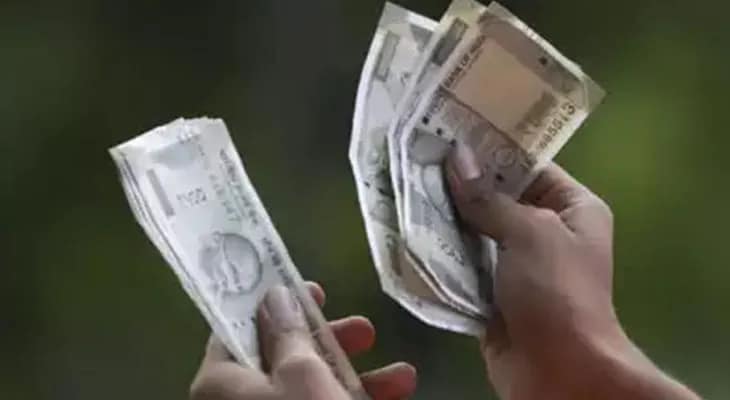 গোটা দেশে জাল নোট ছড়ানোর পান্ডা মালদহের তাহির, খুঁজছেন গোয়েন্দারা