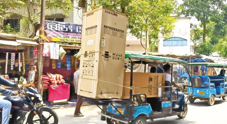 দহনজ্বালা জুড়োতে চাহিদা বাড়ছে এসি, এয়ার কুলারের