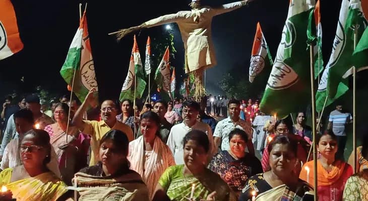 পহেলগাঁওয়ের ঘটনার প্রতিবাদে দুর্গাপুরে তৃণমূলের মিছিল