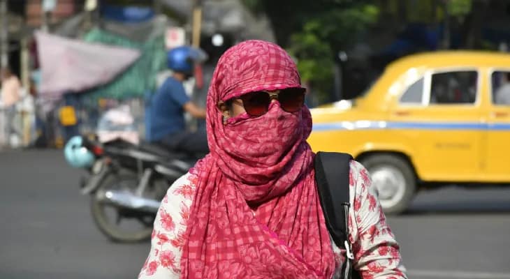 ৩৮.২ ডিগ্রিতেই ত্রাহি ত্রাহি রব মহানগরে, হাসপাতালের আউটডোরে ভিড় বাড়ছে গরমে অসুস্থদের