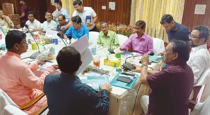 এবারই প্রথম এমজেএনের পড়ুয়ারা নিজের কলেজে ইন্টার্নের সুযোগ পাচ্ছেন