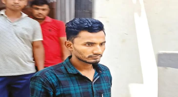জাল আধার বানিয়ে পাঁচমাস থেকেও শেষরক্ষা হল না, গ্রেপ্তার বাংলাদেশি