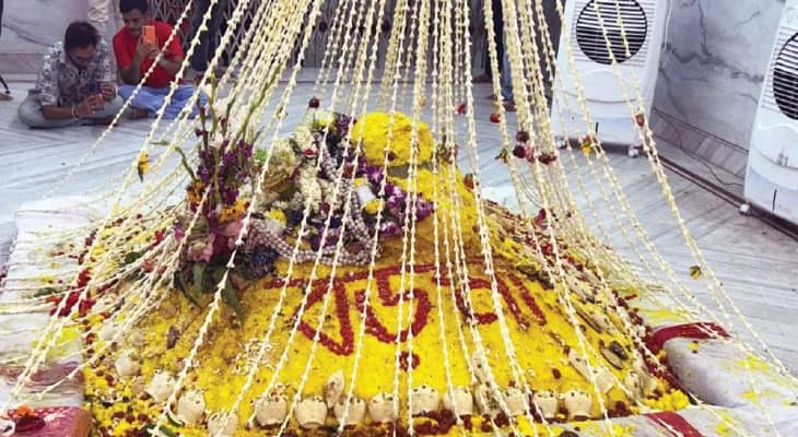 মহা সমারোহে পালিত বড় মা’র মন্দিরের অন্নকূট, ৪ হাজার কেজি ভোগ নিবেদন