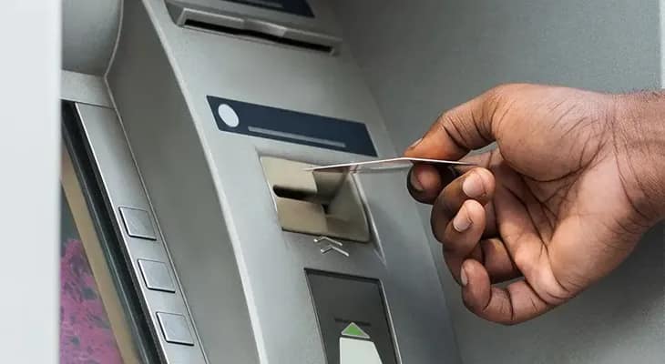 এটিএমগুলিতে ১০০ ও ২০০ টাকার নোটের জোগান বাড়বে
