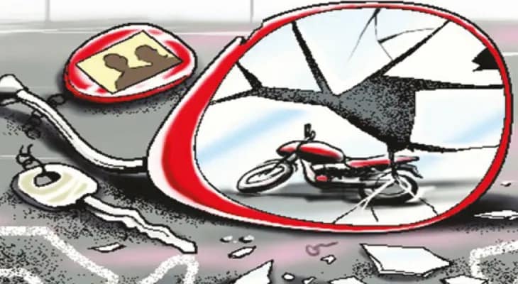 নিয়ন্ত্রণ হারিয়ে গার্ডওয়ালে ধাক্কা, আশঙ্কাজনক বাইকচালক
