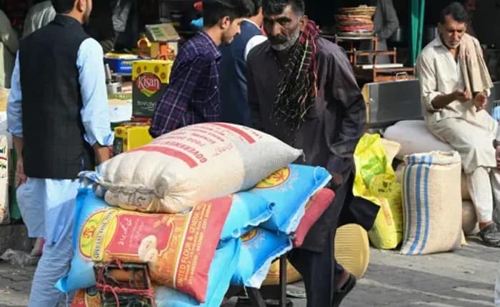 প্রত্যাঘাতের ভয়, পাক অধিকৃত কাশ্মীরে খাবার মজুতের নির্দেশ