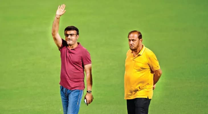 প্লে-অফের দৌড়ে বাজিমাতের আশায় কোণঠাসা কেকেআর