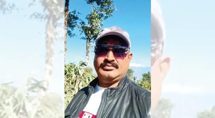 নির্মীয়মাণ আবাসনে কেন বারবার বল? দুই কিশোরকে বেদম মার