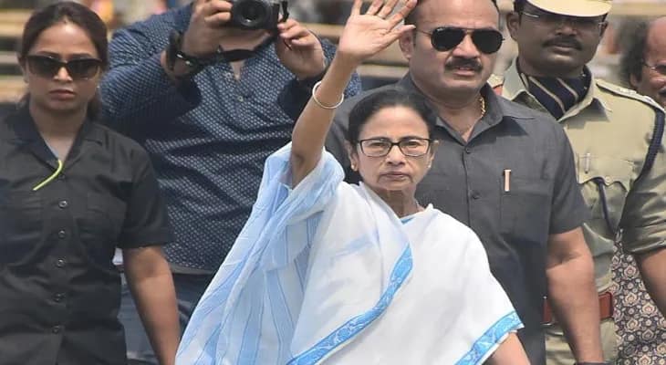 আমি অশান্তি, ষড়যন্ত্রের বিরুদ্ধে: মুখ্যমন্ত্রী