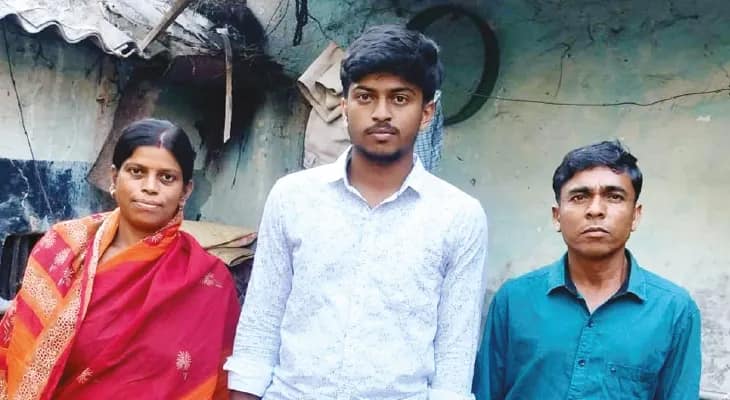 চিকিৎসক হতে চায় দুঃস্থ মেধাবী সৌম্যদীপ