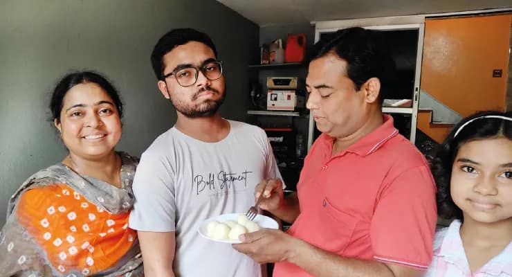 রাজ্যের সেরা দশে বীরভূমের ৫ পড়ুয়া