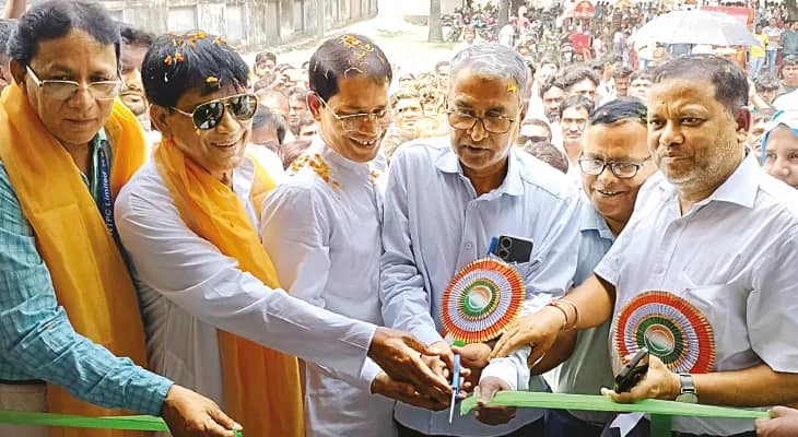 ব্লক প্রাথমিক স্বাস্থ্যকেন্দ্রের উদ্বোধন, আধুনিক পরিষেবার আশায় বাসিন্দারা