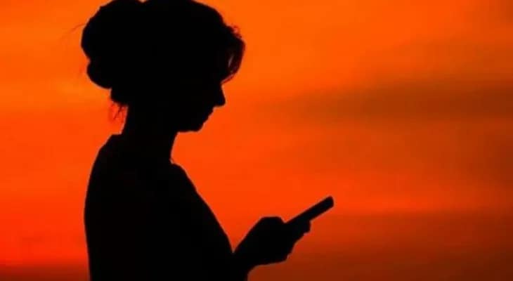 লালবাগে হোটেলের আড়ালে চলে মধুচক্র, সন্ধ্যা নামতেই বসে যায় আসর