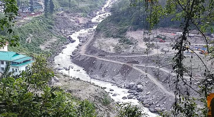 নদী বাঁচানোর ডাক, তিস্তার পাড় ধরে ৩৫০ কিমি হাঁটলেন ভূ-পর্যটক