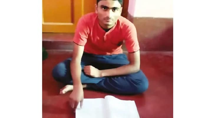 সালারে গৃহশিক্ষক ছাড়াই সম্ভাব্য মহকুমা সেরা সুন্দরগোপাল