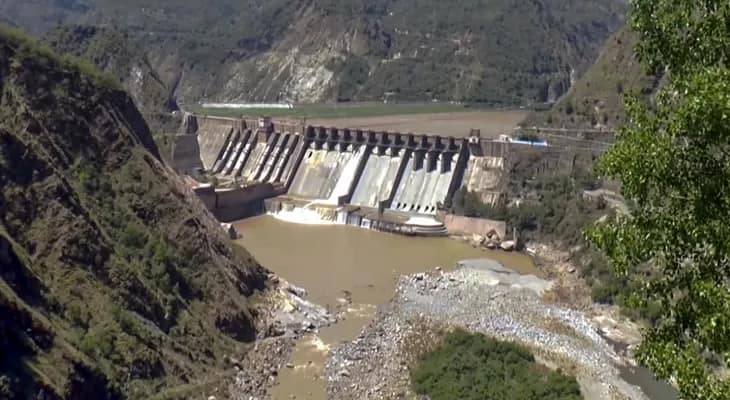 ‘সিন্ধু জল চুক্তি নিয়ে সিদ্ধান্ত পুনর্বিবেচনা করুন’, ভারতের কাছে কাতর আর্জি পাকিস্তানের