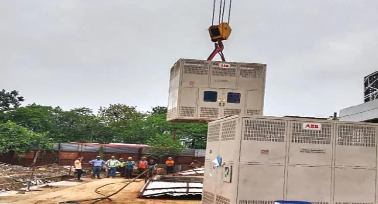 উড়েছে ট্রান্সফর্মার, ২২ দিন পর বদল, ইস্ট-ওয়েস্টে বন্ধ পরিষেবা, মেট্রো কর্মীদের ‘গাফিলতি’তে গচ্চা ১ কোটি
