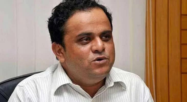 ল’ কলেজে ক্লাস চালু করার পক্ষে শিক্ষামন্ত্রী ব্রাত্য