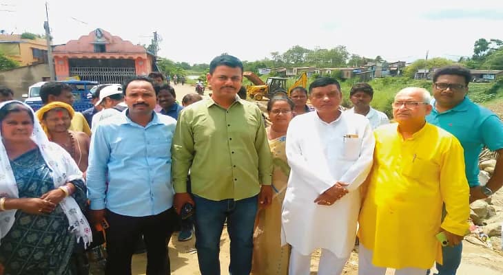 খুকুরদহের কজওয়ের কাজ বর্ষার আগে শেষের উদ্যোগ