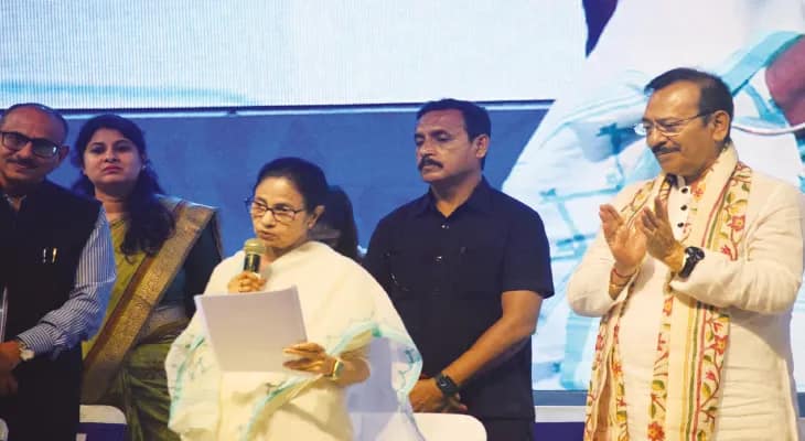 ডেটা সেন্টার, চারটি শিল্পতালুকের উদ্বোধন ৫৪০০ জনের কর্মসংস্থানের ঘোষণা