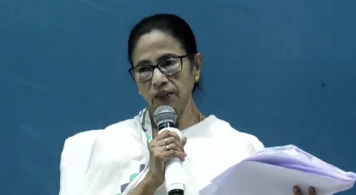অনুপ্রবেশ নিয়ে সতর্ক থাকার নির্দেশ মুখ্যমন্ত্রীর